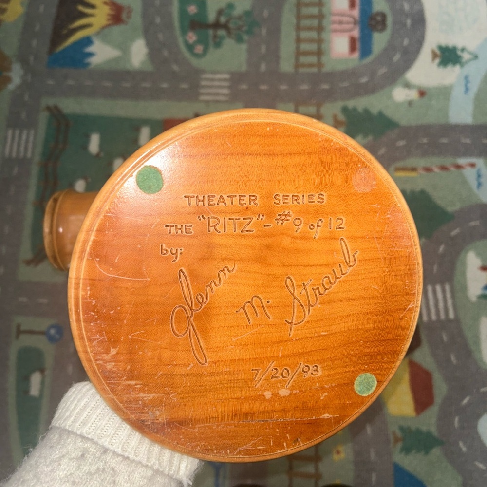 Theater Series "The Ritz" Wooden kaleidoscope Glenn M Staub - Signed